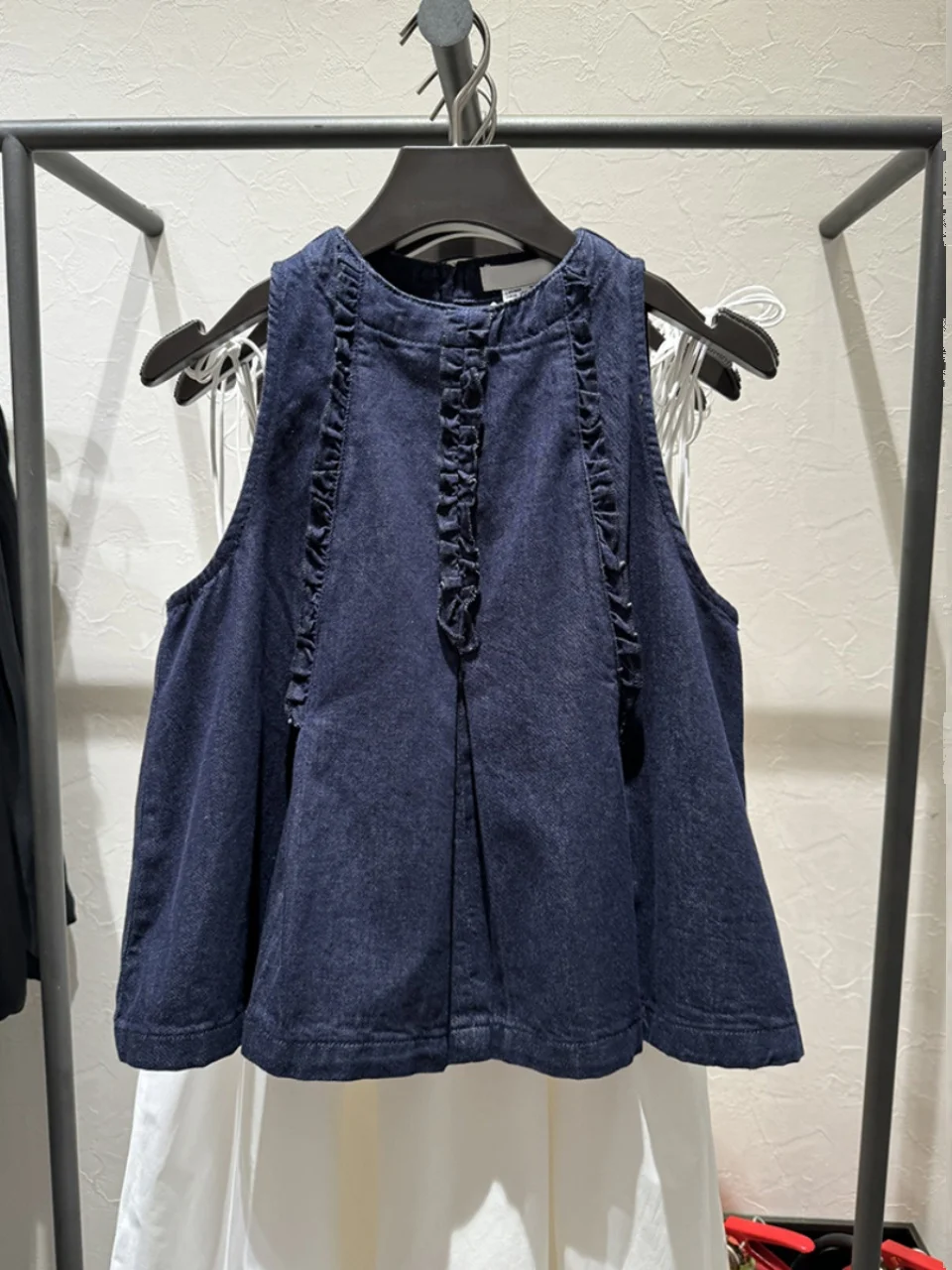 URCACHE2024 Summer New Women's Design Sense Retro 3D Wooden Ear Denim Shirt UWU840059 Fashionable Casual Style for Ladies
URCACHE2024 Summer New Women's Design Sense Retro 3D Wooden Ear Denim Shirt UWU840059 Fashionable Casual Style for Ladies