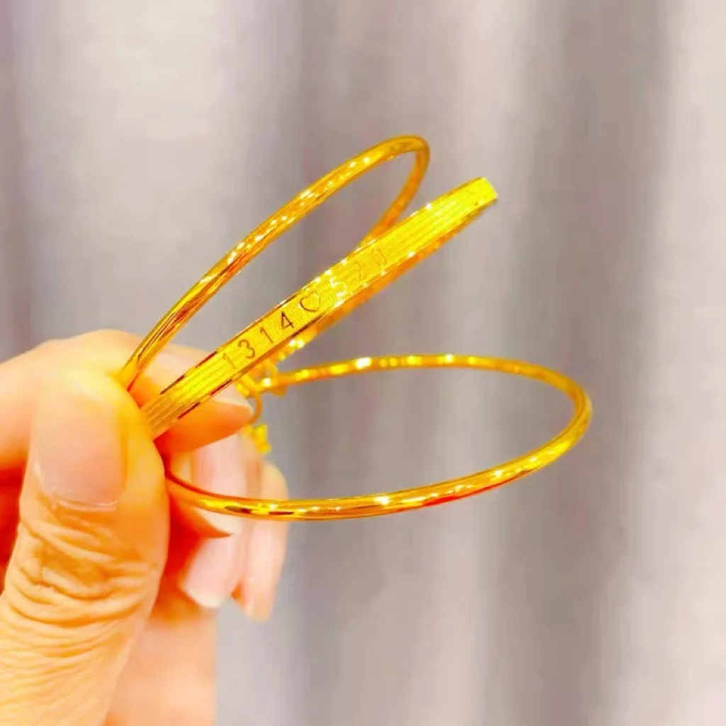 Women's Star Plain 3-Strand Gold Bangle! 24K Gold AU999, Hollow Stars Translucent + Matte Circles,3-Layer for Gown/Daily Romance
Women's Star Plain 3-Strand Gold Bangle! 24K Gold AU999, Hollow Stars Translucent + Matte Circles,3-Layer for Gown/Daily Romance