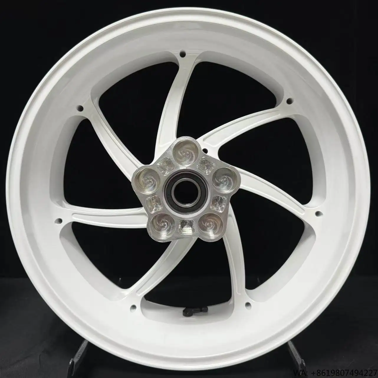 Suitable for CBR1000RR Forged Wheels 17x3.5 17x5.5 CNC Machined 6061-T6 Aluminum Racing Performance Motorcycle Wheel
Suitable for CBR1000RR Forged Wheels 17x3.5 17x5.5 CNC Machined 6061-T6 Aluminum Racing Performance Motorcycle Wheel