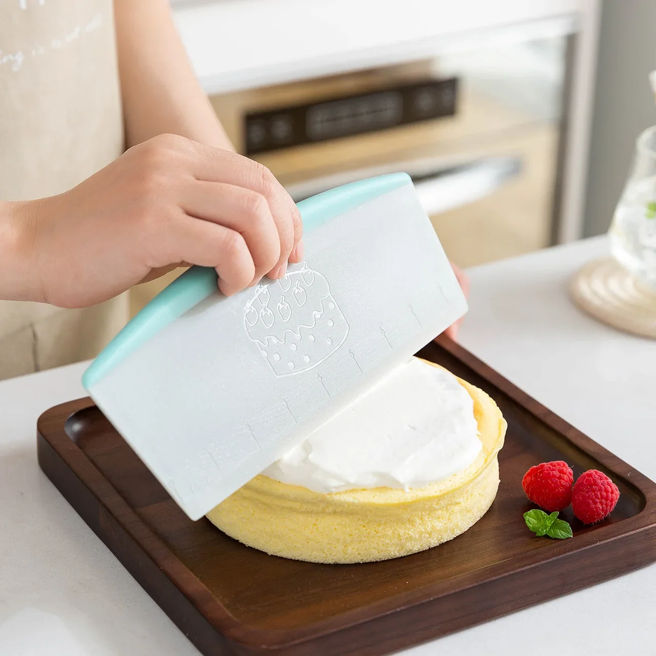 9Inch Plastic Pastry Dough Cutter Pizza Scrapers Cream Squeegee Dough Cake Butter Cutting Scraper Pastry Tool Dough scraper
9Inch Plastic Pastry Dough Cutter Pizza Scrapers Cream Squeegee Dough Cake Butter Cutting Scraper Pastry Tool Dough scraper