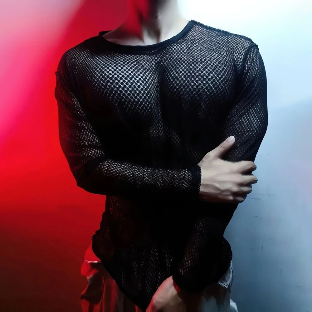 Зимняя новая мужская прозрачная футболка с длинными рукавами, сексуальный американский ретро-модный модный уличный тонкий повседневный нишевый мужской топ
Зимняя новая мужская прозрачная футболка с длинными рукавами, сексуальный американский ретро-модный модный уличный тонкий повседневный нишевый мужской топ