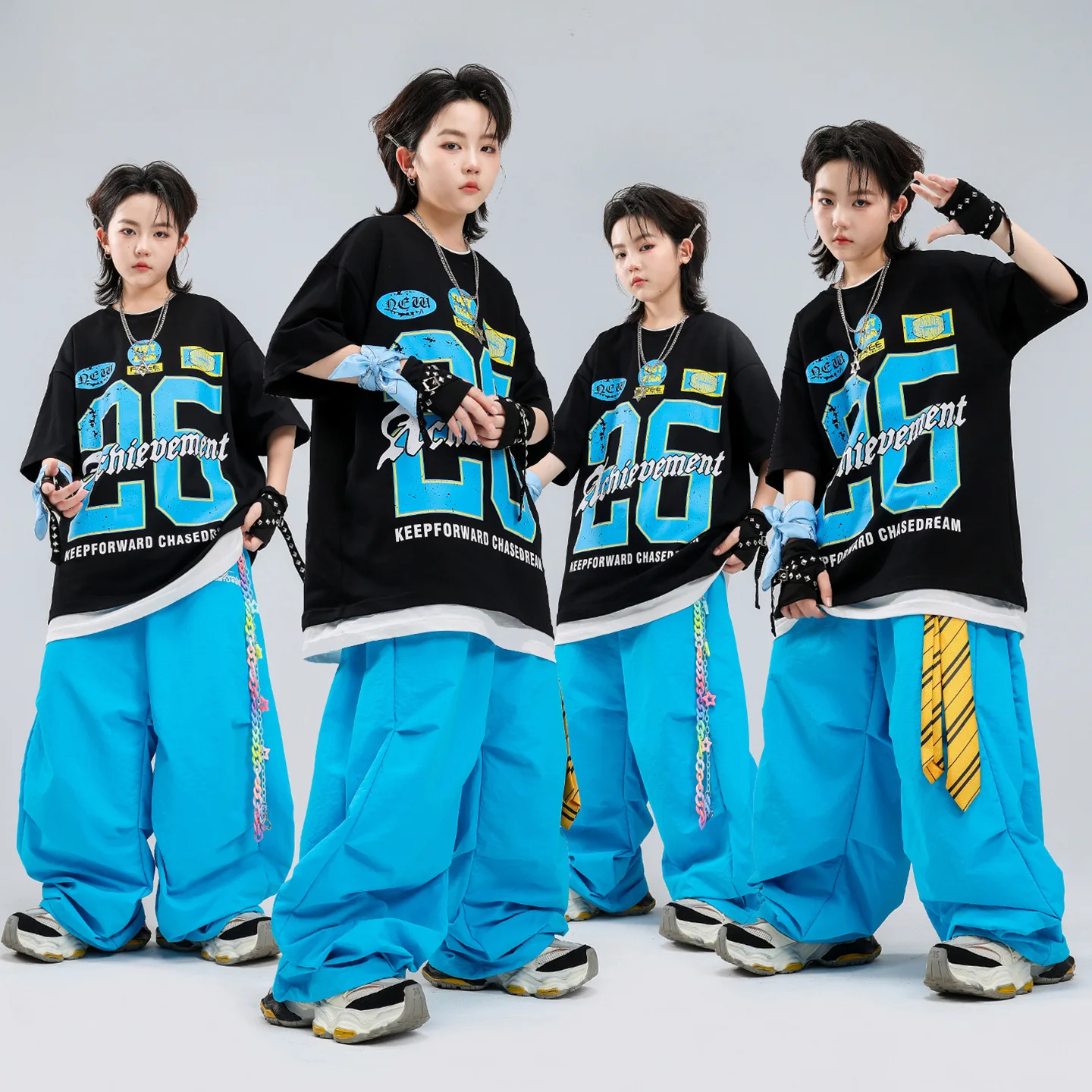 Kids Boys Hip Hop Street Dance Outfits Short Sleeve Tshirt Blue Wide Leg Pants Set Teen Casual Performance Costume For Jazz Wear
Kids Boys Hip Hop Street Dance Outfits Short Sleeve Tshirt Blue Wide Leg Pants Set Teen Casual Performance Costume For Jazz Wear