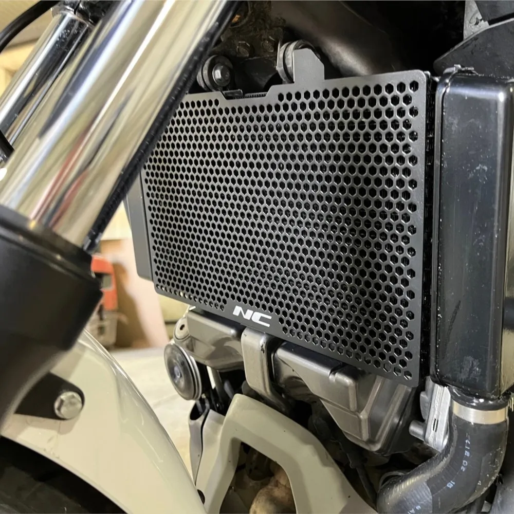 For HONDA NC750X NC750 NC 750 X 750X 2021 2022 2023 2024 Motorcycle Accessories CNC Radiator Grille Grill Guard Cover Protector
For HONDA NC750X NC750 NC 750 X 750X 2021 2022 2023 2024 Motorcycle Accessories CNC Radiator Grille Grill Guard Cover Protector