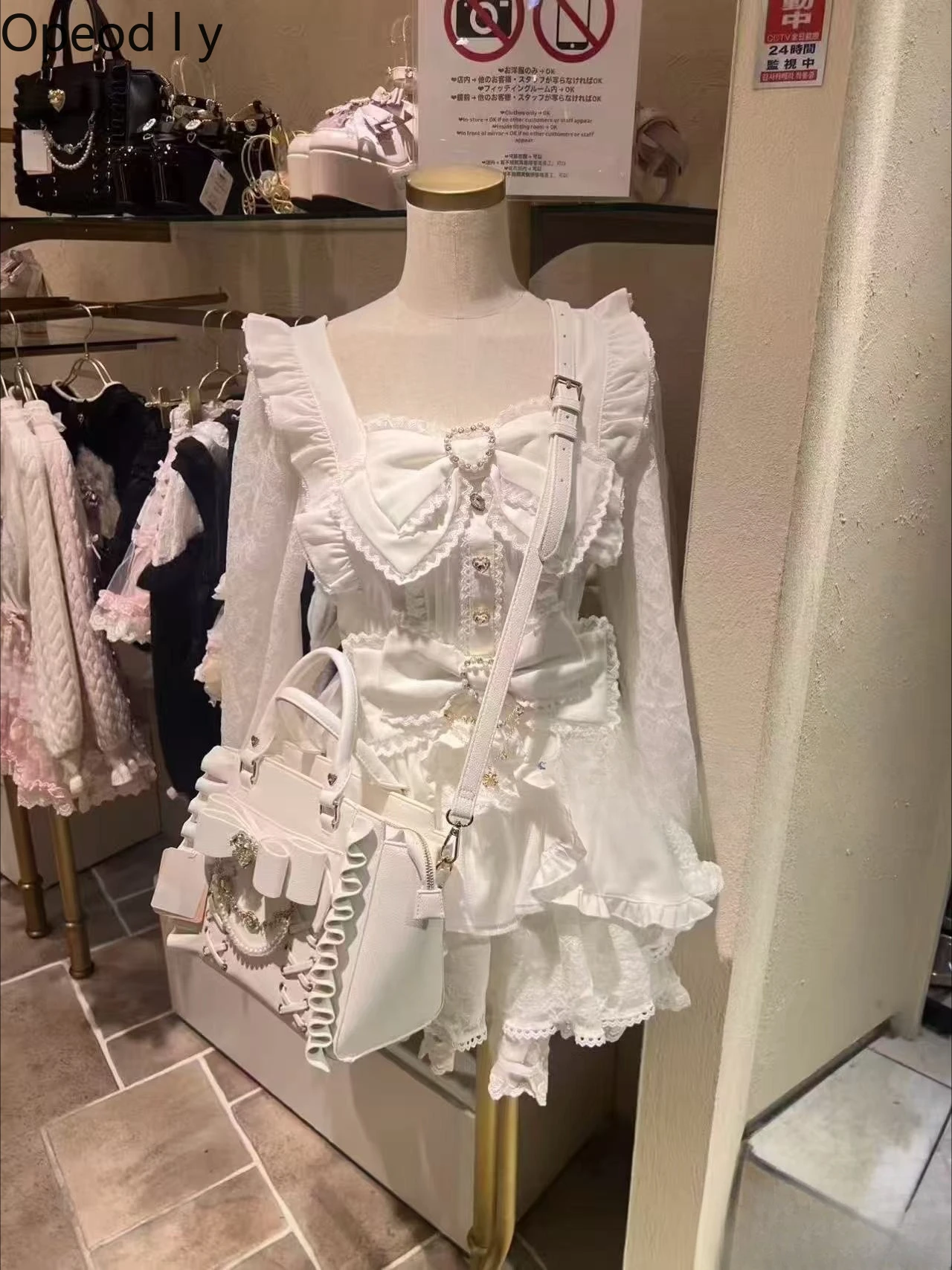 Liz Japanese Sweet Big Bow Short Sleeve Slim Lolita Princess Top Shorts 2 Pieces Set Girl Cute Dress Set Princess Lolita Outfits
Liz Japanese Sweet Big Bow Short Sleeve Slim Lolita Princess Top Shorts 2 Pieces Set Girl Cute Dress Set Princess Lolita Outfits