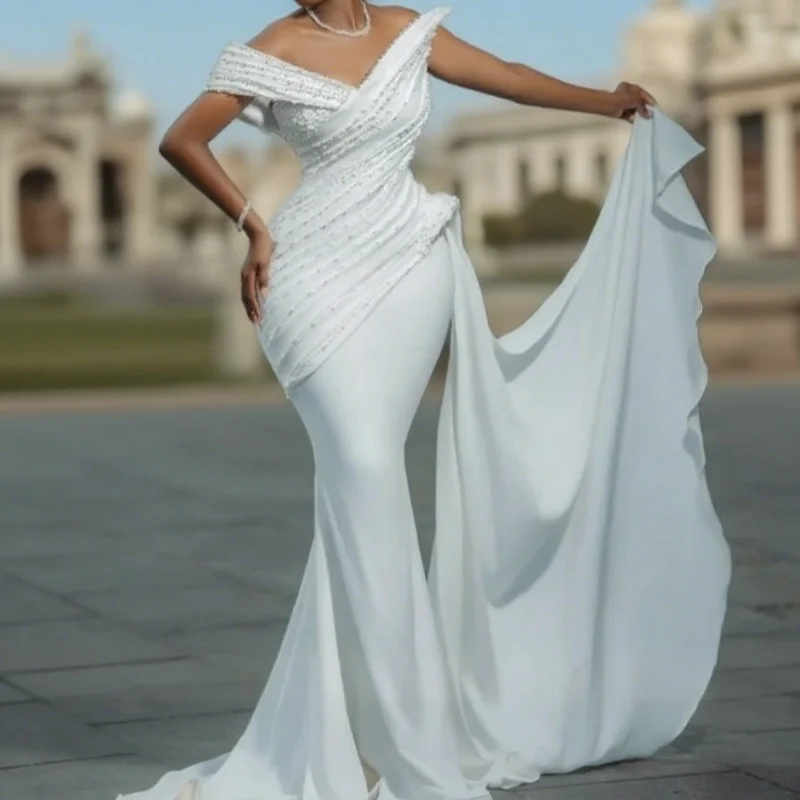Customized Vintage Mermaid Wedding Dresses Africa Exquisite Peals Off-The-Shoulder Long Bridal Gowns
Customized Vintage Mermaid Wedding Dresses Africa Exquisite Peals Off-The-Shoulder Long Bridal Gowns