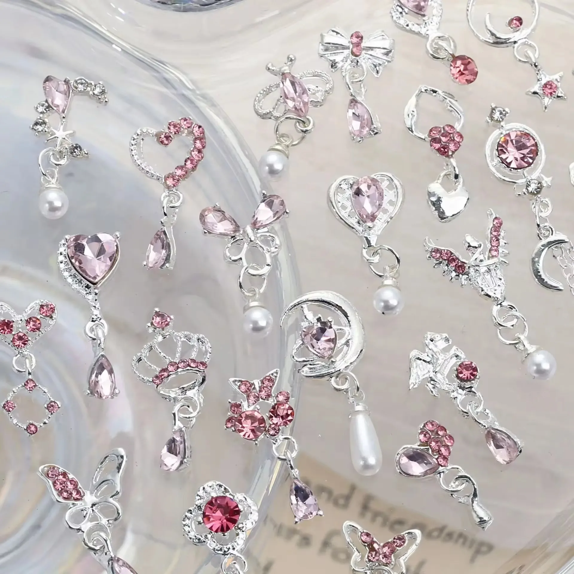 10 шт., супер вспышка, подвеска в виде бабочки, аксессуары для ногтей, дизайн ногтей, роскошный сплав, розовый бриллиант, очаровательные украшения для дизайна ногтей, принадлежности
10 шт., супер вспышка, подвеска в виде бабочки, аксессуары для ногтей, дизайн ногтей, роскошный сплав, розовый бриллиант, очаровательные украшения для дизайна ногтей, принадлежности