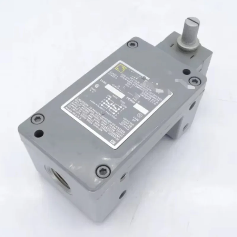 Plc ELECTRIC 9007CR67T5 SWITCH Programming Controller Industrial Automation