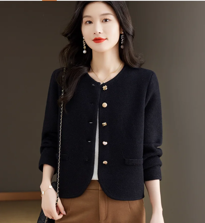 Spring and Autumn Fashion Style Loose Coat Knitted Cardigan Top
Spring and Autumn Fashion Style Loose Coat Knitted Cardigan Top