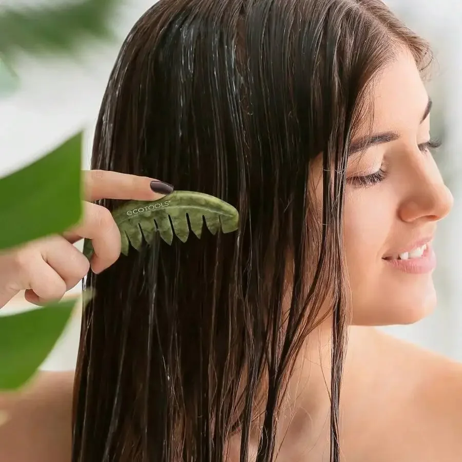 Jade Green Gua Sha Scalp Massager Hair Comb For Wet Or Dry Hair
Jade Green Gua Sha Scalp Massager Hair Comb For Wet Or Dry Hair
