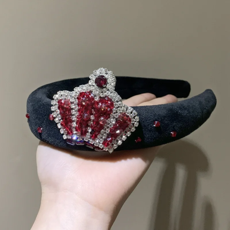 Red Crystal Diamond Crown Headband Headdress Hand Sewn Banquet Party Hairbands Hairpin Women Hair Jewelry Accessory Headwear
Red Crystal Diamond Crown Headband Headdress Hand Sewn Banquet Party Hairbands Hairpin Women Hair Jewelry Accessory Headwear