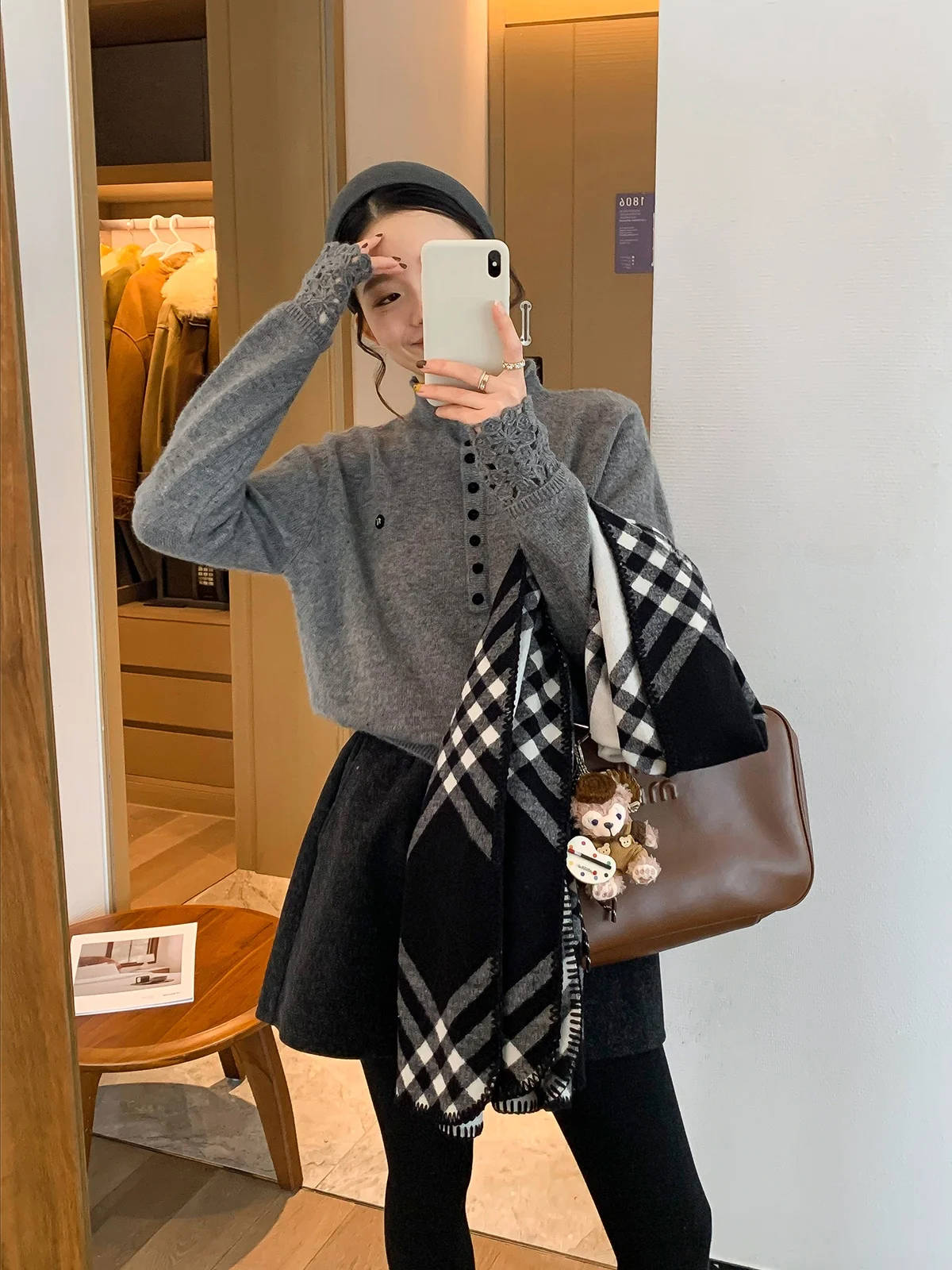 Love Devil Fi женский вязаный шерстяной свитер с вырезом и высоким воротником, длинный свеч, зимний новый корейский свитер для поездок на работу
Love Devil Fi женский вязаный шерстяной свитер с вырезом и высоким воротником, длинный свеч, зимний новый корейский свитер для поездок на работу