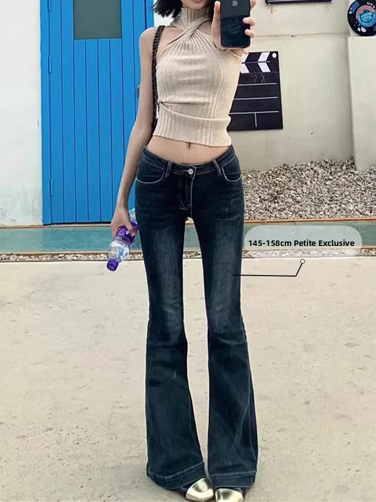 Low Waist Faded Denim Flared Pants Women's Slim Fit Long Trousers Autumn Winter Small Stature People Wear Vintage Waed Jeans
Low Waist Faded Denim Flared Pants Women's Slim Fit Long Trousers Autumn Winter Small Stature People Wear Vintage Waed Jeans