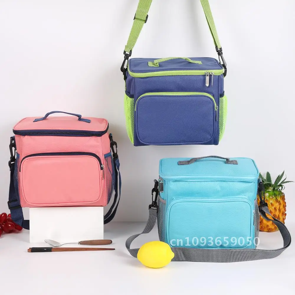 Large Capacity Lunch Box Bag Portable Shoulder Thickened Insulation Bag Student Lunch Bag Outdoor picnic bag
Large Capacity Lunch Box Bag Portable Shoulder Thickened Insulation Bag Student Lunch Bag Outdoor picnic bag