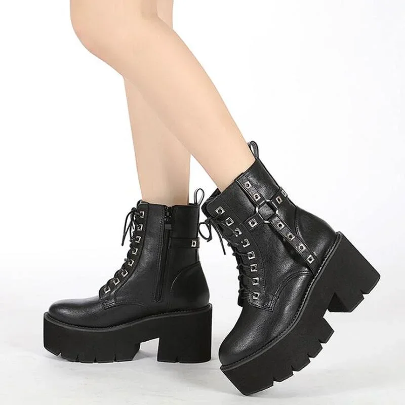 2025 Platform Designer Goth Cool Motorcyle Women Boots Punk shoes Zipper Elastic Band Black Ladies Shoes plus big size 43
2025 Platform Designer Goth Cool Motorcyle Women Boots Punk shoes Zipper Elastic Band Black Ladies Shoes plus big size 43