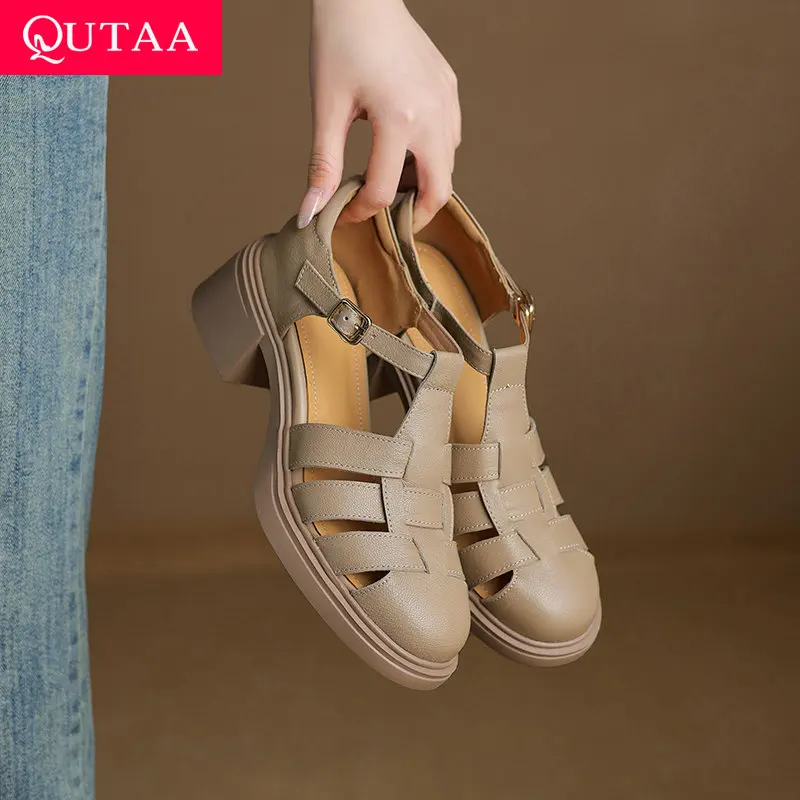 QUTAA 2025 Fashion Women Sandals Shoes Sexy Round Toe Hollow T Strap Party Shoes Mid Heels Summer Pumps Dress Shoes Woman 34-42
QUTAA 2025 Fashion Women Sandals Shoes Sexy Round Toe Hollow T Strap Party Shoes Mid Heels Summer Pumps Dress Shoes Woman 34-42