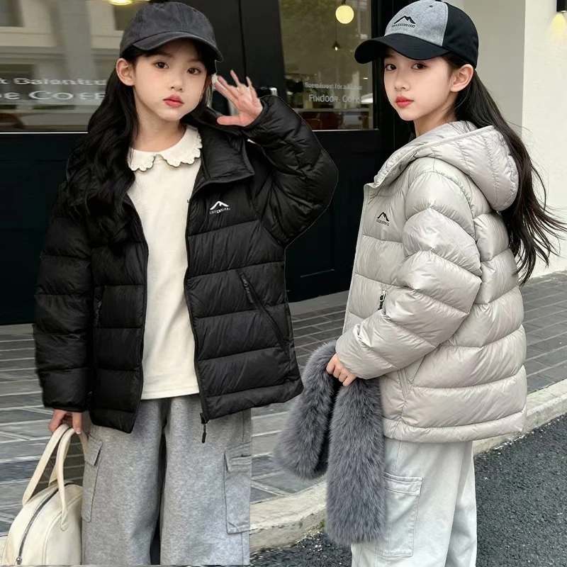 Korean Sle Thiened Cotton Jaet for Girls Winter Coat with Hat Middle And Large Children's Clothes Trendy Pure Color Zipper
Korean Sle Thiened Cotton Jaet for Girls Winter Coat with Hat Middle And Large Children's Clothes Trendy Pure Color Zipper