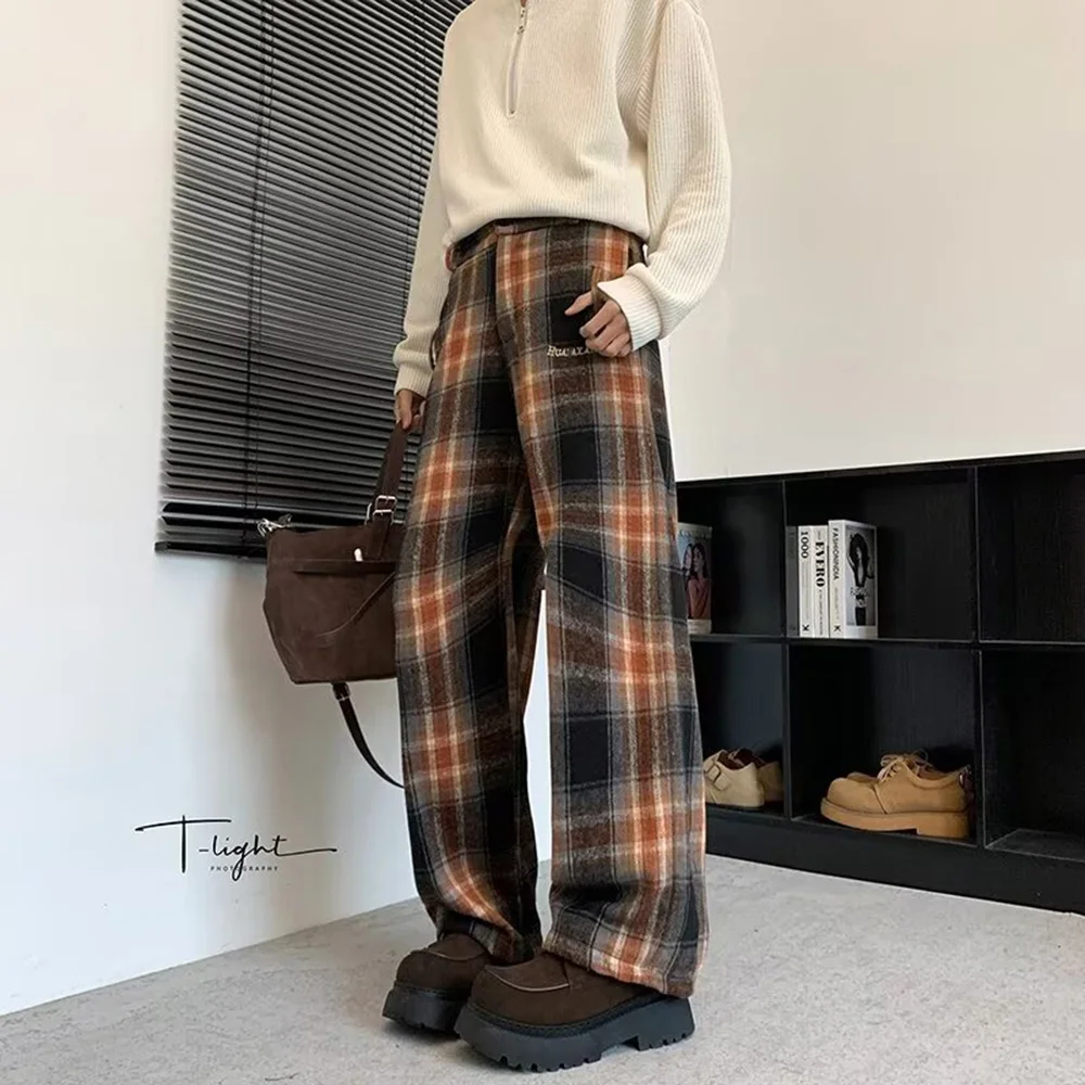 2025 Summer New Men's Contrast Plaid Drape Straight Pants Y2k American Retro Casual Fashion Trend Simple Loose Men's Bottoms
2025 Summer New Men's Contrast Plaid Drape Straight Pants Y2k American Retro Casual Fashion Trend Simple Loose Men's Bottoms