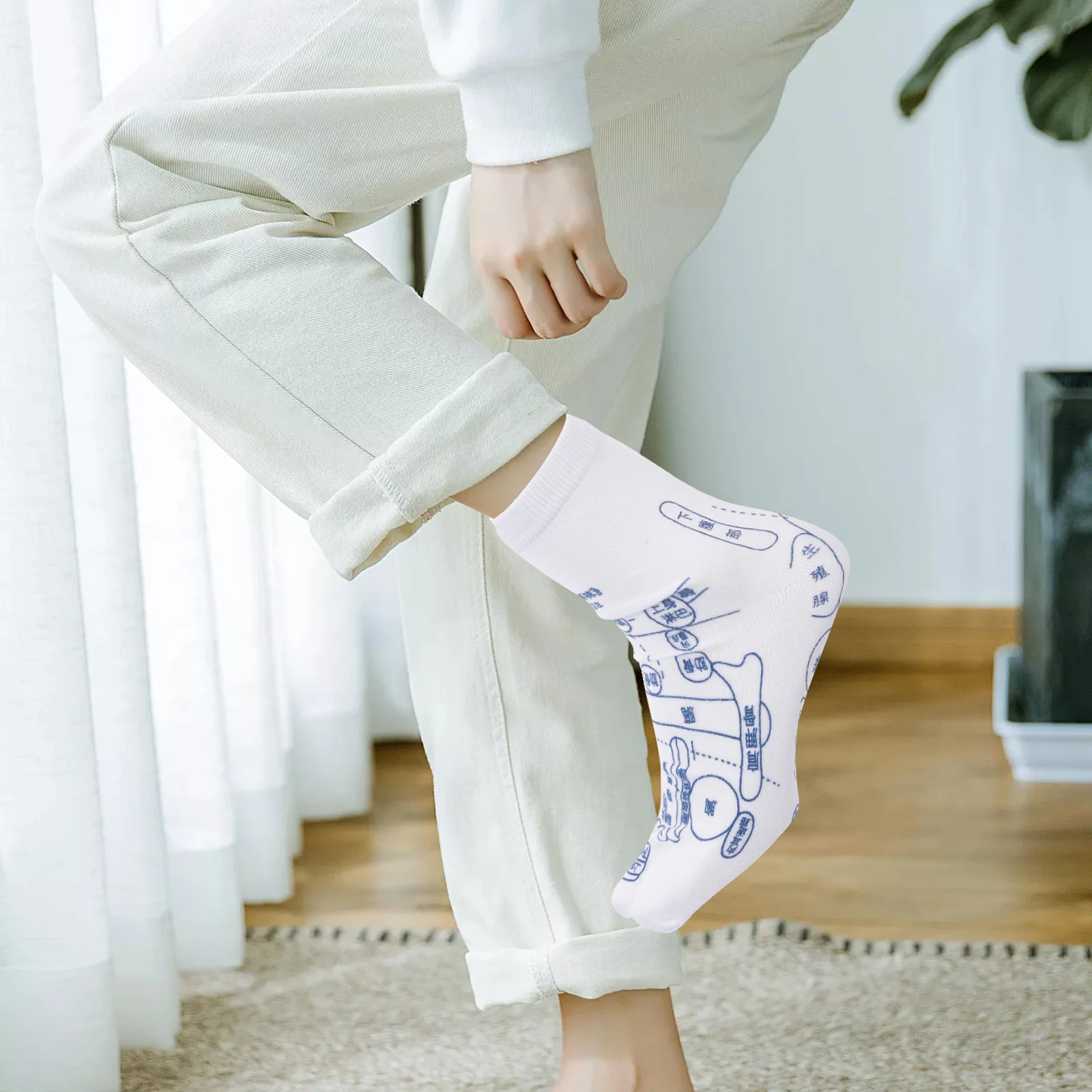 Pedicure Socks Foot Acupressure and Pen Acupoint Cotton for Elastic Massaging Men
Pedicure Socks Foot Acupressure and Pen Acupoint Cotton for Elastic Massaging Men
