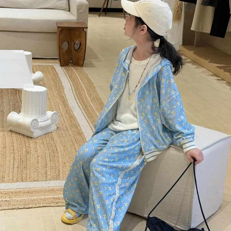 2026 Spring New Children Long Sleeve Clothes Set Girls Hooded Floral Zipper Coat + Wide Leg Pants 2pcs Suit Kids Casual Outfits
2026 Spring New Children Long Sleeve Clothes Set Girls Hooded Floral Zipper Coat + Wide Leg Pants 2pcs Suit Kids Casual Outfits