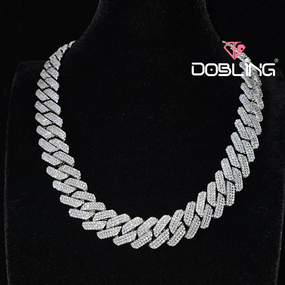 Iced Out Full Micro Pave Cubic Zircon 20MM Cuban Link Chain Fashion Bold And Thickened Pendant Necklace Hip Hop Jewelry For Him
Iced Out Full Micro Pave Cubic Zircon 20MM Cuban Link Chain Fashion Bold And Thickened Pendant Necklace Hip Hop Jewelry For Him
