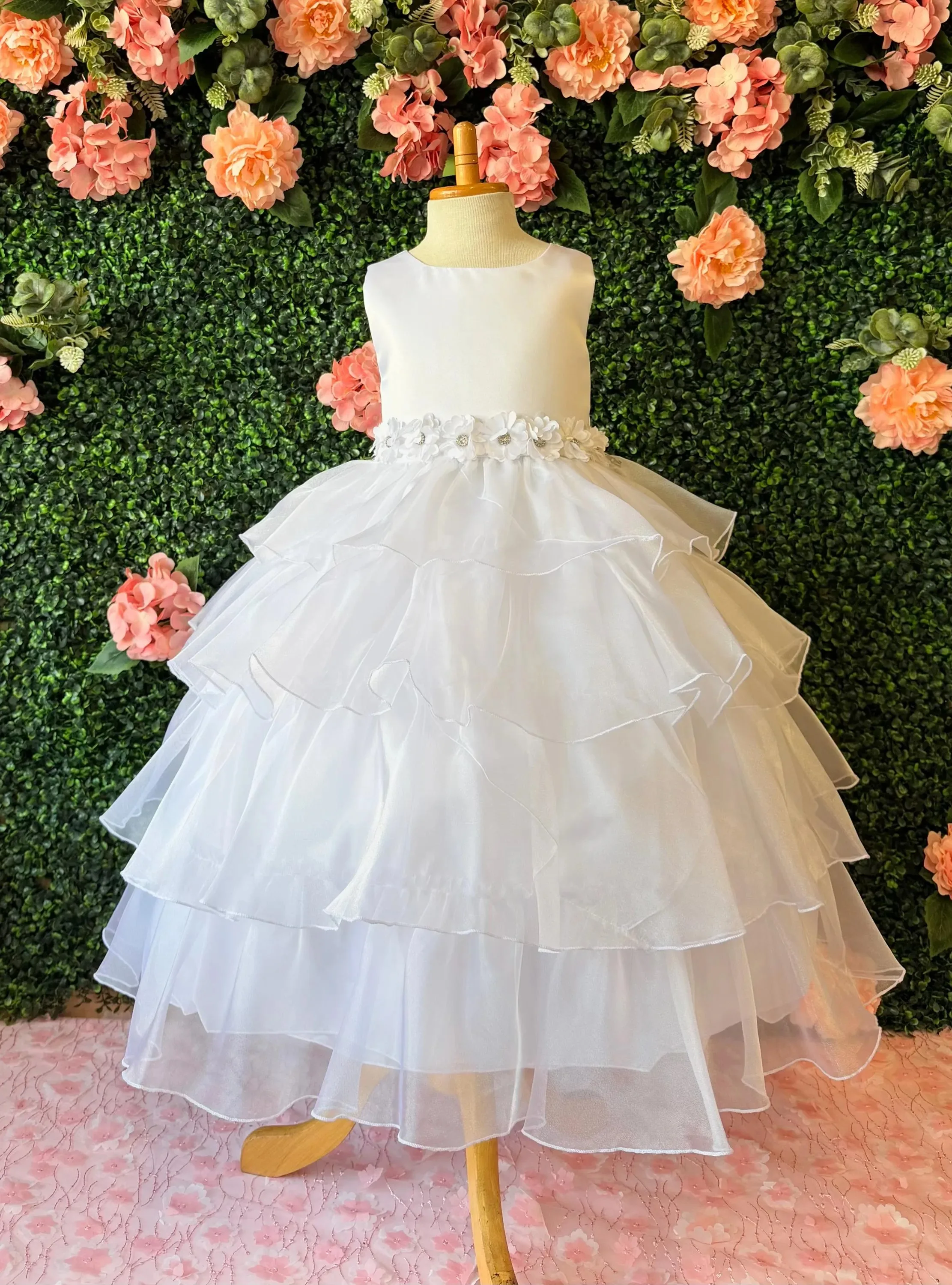 Customized children's wedding dress elegant satin sleeveless three-dimensional flower flower girl dress 2025 first communion dre
Customized children's wedding dress elegant satin sleeveless three-dimensional flower flower girl dress 2025 first communion dre