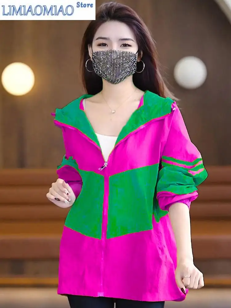 Летняя лоскутная куртка с капюшоном и длинными рукавами, солнцезащитная толстовка, уличная одежда больших размеров, повседневное свободное корейское пальто, куртка на молнии 
Летняя лоскутная куртка с капюшоном и длинными рукавами, солнцезащитная толстовка, уличная одежда больших размеров, повседневное свободное корейское пальто, куртка на молнии