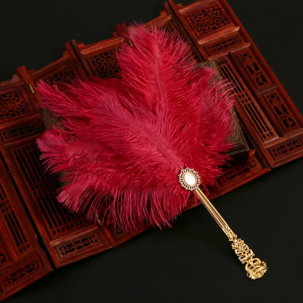 Feather Crafts Feather Fan Dance Performance Cosplay Props Decorative Craft Fan Cheongsam Runway Handheld Cheongsam Dance Props
Feather Crafts Feather Fan Dance Performance Cosplay Props Decorative Craft Fan Cheongsam Runway Handheld Cheongsam Dance Props