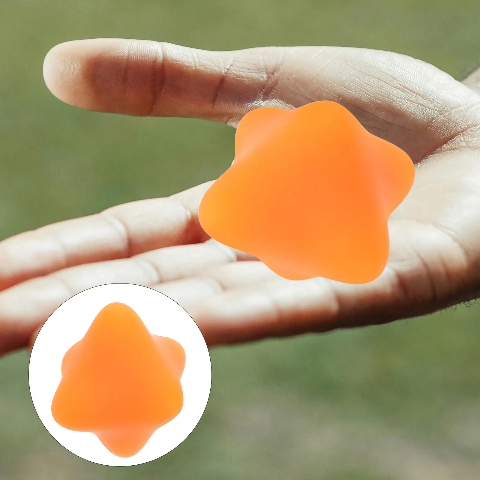 2pcs Hexagonal Silicone Hand Grip Balls Strengthening Exercise Stress Relief Strengthener For Office Workers Seniors Wrist Hand
2pcs Hexagonal Silicone Hand Grip Balls Strengthening Exercise Stress Relief Strengthener For Office Workers Seniors Wrist Hand