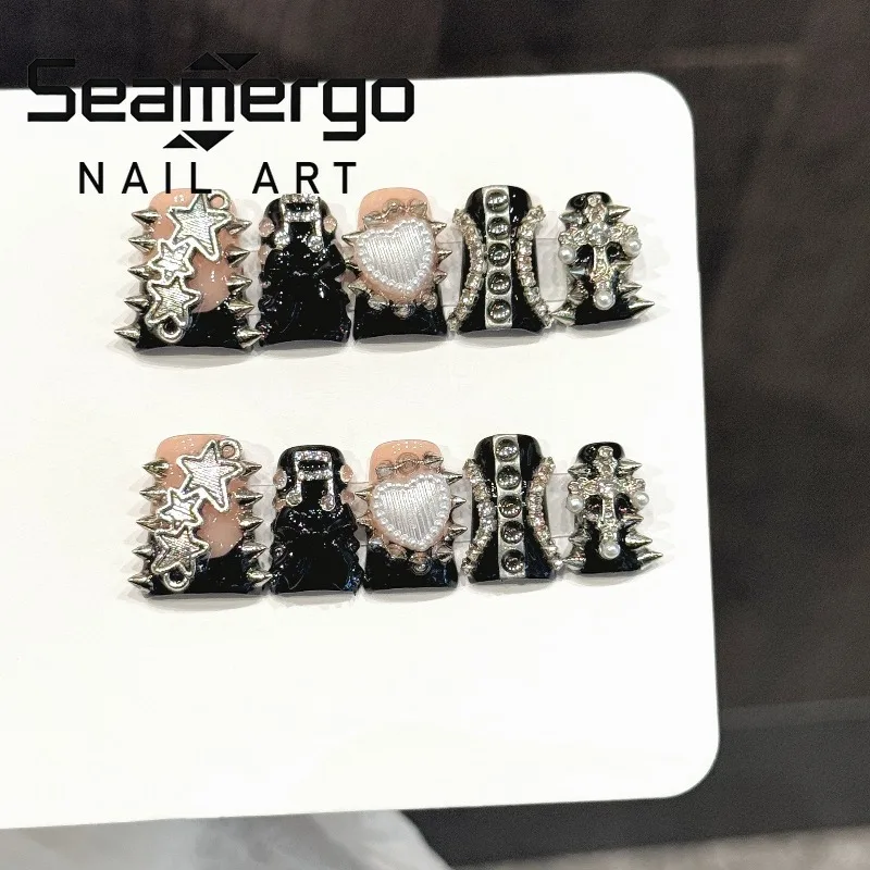 10PCS Dark Gothic Luxury Duckbill Handmade Press on Nails Punk Cool Spiked Metal Star Heart Cross Rhinestone Pearl False Nails
10PCS Dark Gothic Luxury Duckbill Handmade Press on Nails Punk Cool Spiked Metal Star Heart Cross Rhinestone Pearl False Nails