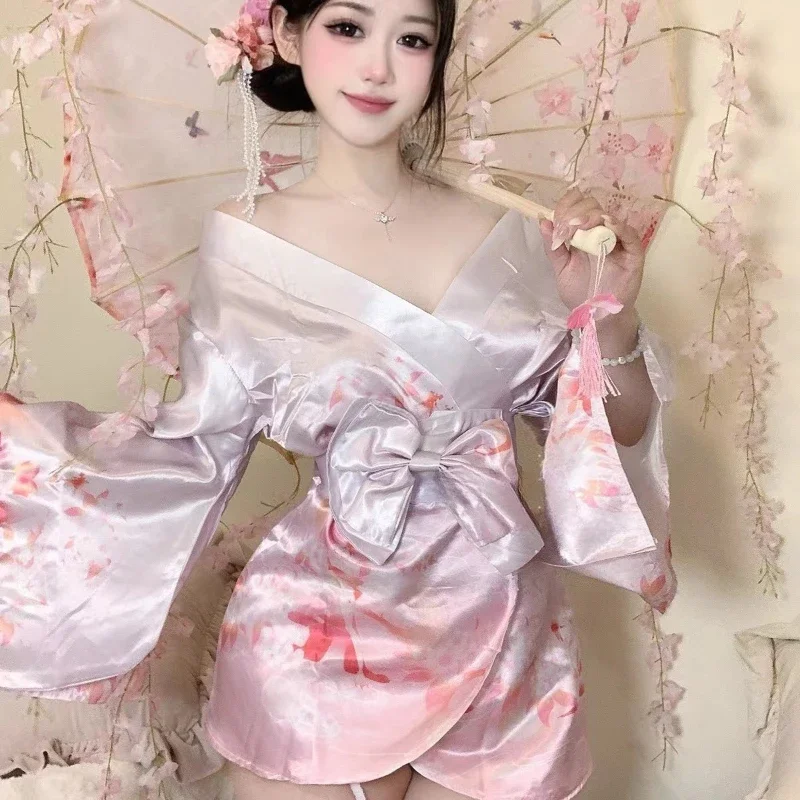 Erotic Lingerie Sexy Deep V Japanese Kimono Retro Printed Bathrobe Kawaii Pajamas Cosplay Dancer Costumes Gradient Purple Pink
Erotic Lingerie Sexy Deep V Japanese Kimono Retro Printed Bathrobe Kawaii Pajamas Cosplay Dancer Costumes Gradient Purple Pink