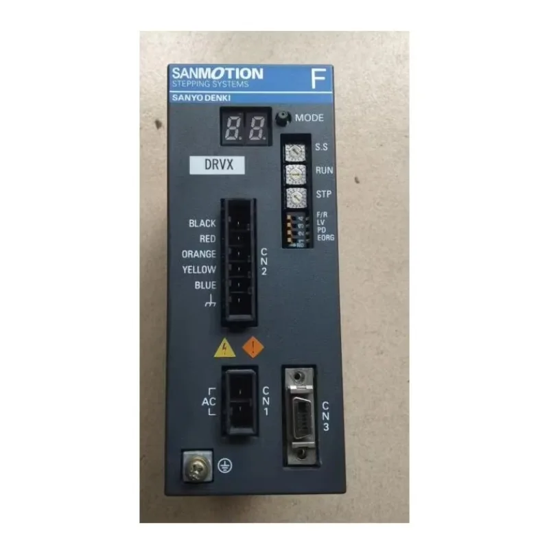 Sanyo FS1W075P23 Servo Drive
Sanyo FS1W075P23 Servo Drive