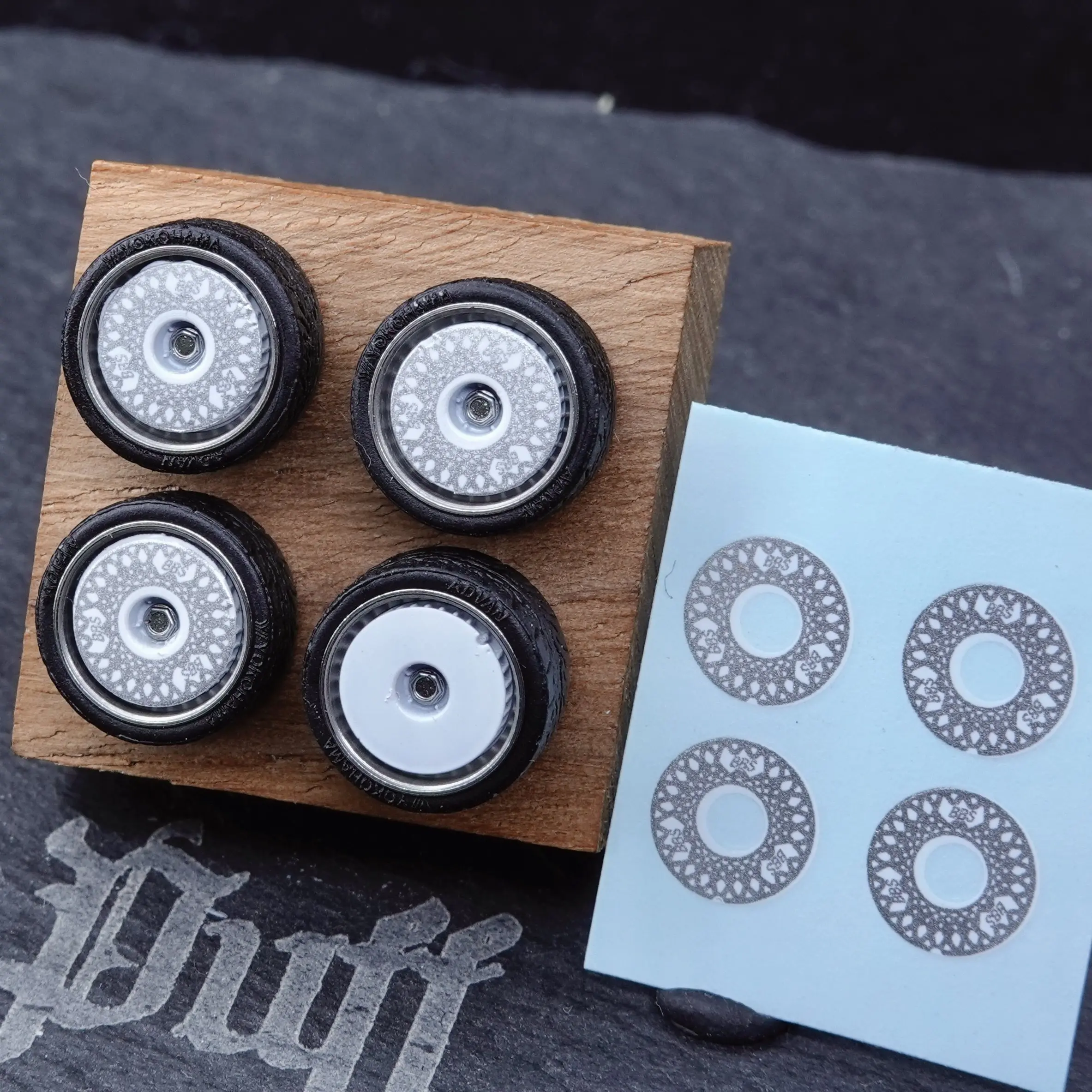 Модифицированный ступичный узел PuffStudio_1/64-BBS-E57-8.1mm для моделей автомобилей, аксессуары
Модифицированный ступичный узел PuffStudio_1/64-BBS-E57-8.1mm для моделей автомобилей, аксессуары