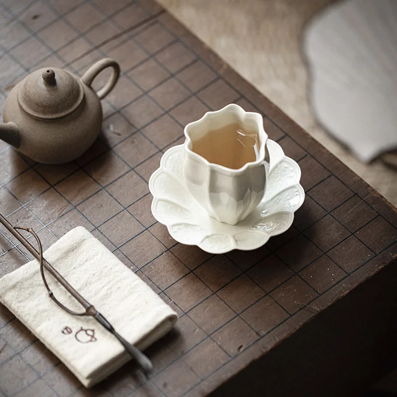 Handmade Ceramic Tea Cup Fragrance Cup Gongfu Tea Set Home Goods Master Cup Grass Ash Glaze Tea Drinking Cup Southern Tea Cup
Handmade Ceramic Tea Cup Fragrance Cup Gongfu Tea Set Home Goods Master Cup Grass Ash Glaze Tea Drinking Cup Southern Tea Cup