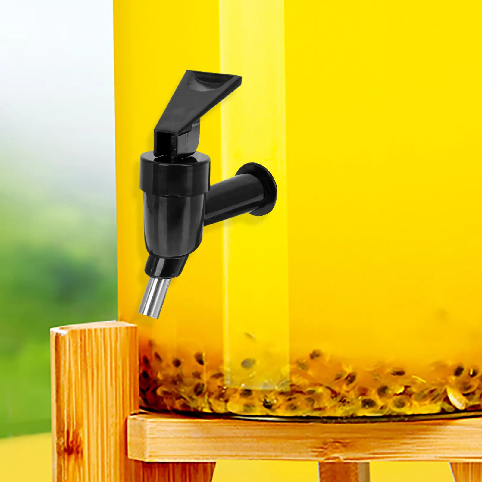 Professional Beer Tap Faucet for Wine Beer Water Buckets Wear-Resistant No Maintenance Long-Lasting Safe Bpa-Free Spigot Bar
Professional Beer Tap Faucet for Wine Beer Water Buckets Wear-Resistant No Maintenance Long-Lasting Safe Bpa-Free Spigot Bar