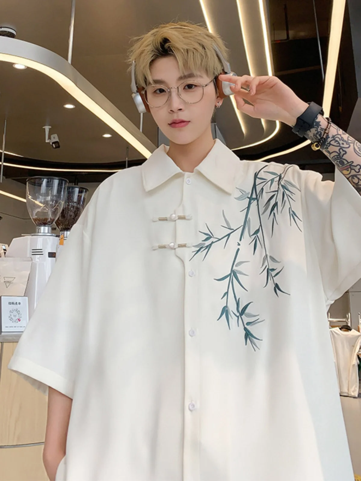 Новая мужская футболка в китайском стиле с вышивкой, летняя, модная, свободного кроя, дышащая, молодежная, с принтом, повседневная
Новая мужская футболка в китайском стиле с вышивкой, летняя, модная, свободного кроя, дышащая, молодежная, с принтом, повседневная