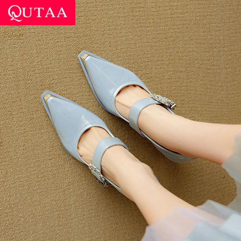 QUTAA 2025 модные женские туфли-лодочки на высоком каблуке, пикантные повседневные туфли из натуральной кожи с острым носком, туфли Мэри Джейн, вечерние женские туфли 34-40
QUTAA 2025 модные женские туфли-лодочки на высоком каблуке, пикантные повседневные туфли из натуральной кожи с острым носком, туфли Мэри Джейн, вечерние женские туфли 34-40