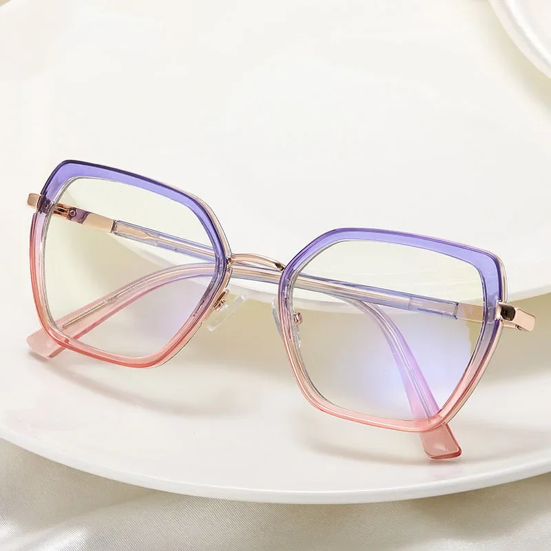 2024TR90 New Women's Retro Square Anti Blue Light Eye Frame Fashion Metal Flat Mirror Ultra Light Full Frame Optical Glasses
2024TR90 New Women's Retro Square Anti Blue Light Eye Frame Fashion Metal Flat Mirror Ultra Light Full Frame Optical Glasses