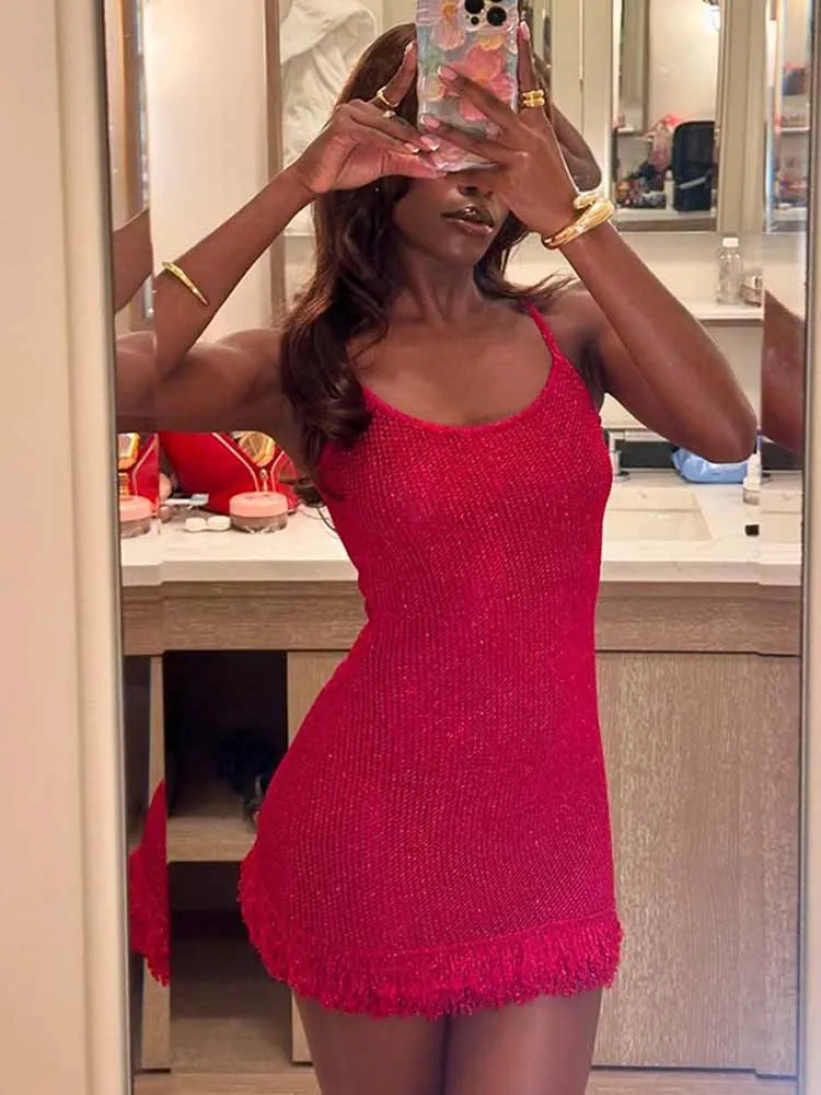 BKQU Sexy Square Neck Hollow Out Mini Dress Women High Waist Sleeveless Tassel Hem Knitted Sling Dress Elegant Lady Party Dress
BKQU Sexy Square Neck Hollow Out Mini Dress Women High Waist Sleeveless Tassel Hem Knitted Sling Dress Elegant Lady Party Dress