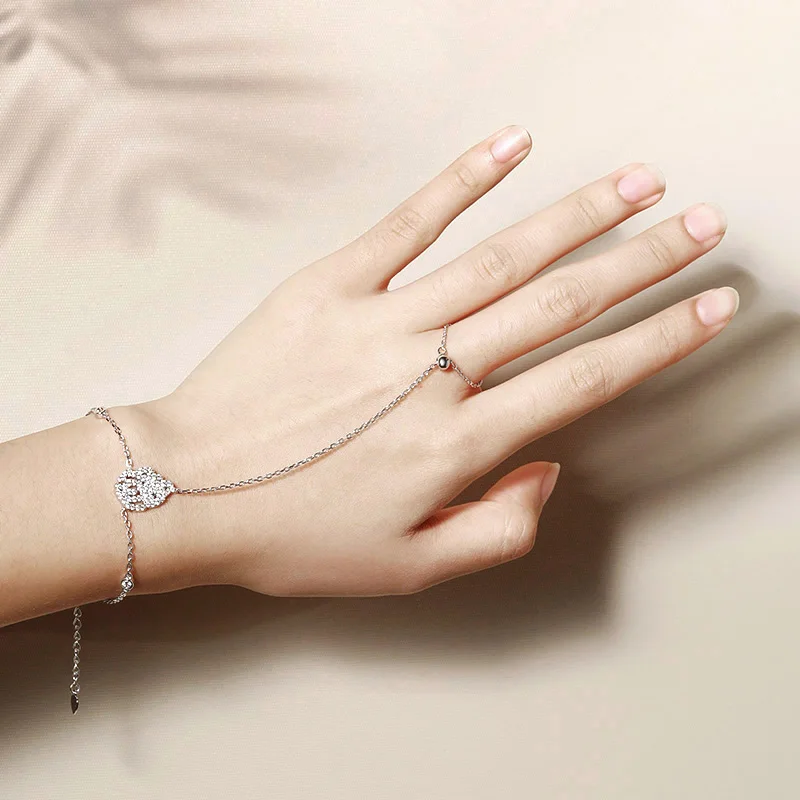 HORRIPAL D Color VVS1 Moissanite Bracelet for Women 925 Sterling Silver 14-19CM Sparkling Adjustable Fashion Sexy Chain Jewelry
HORRIPAL D Color VVS1 Moissanite Bracelet for Women 925 Sterling Silver 14-19CM Sparkling Adjustable Fashion Sexy Chain Jewelry