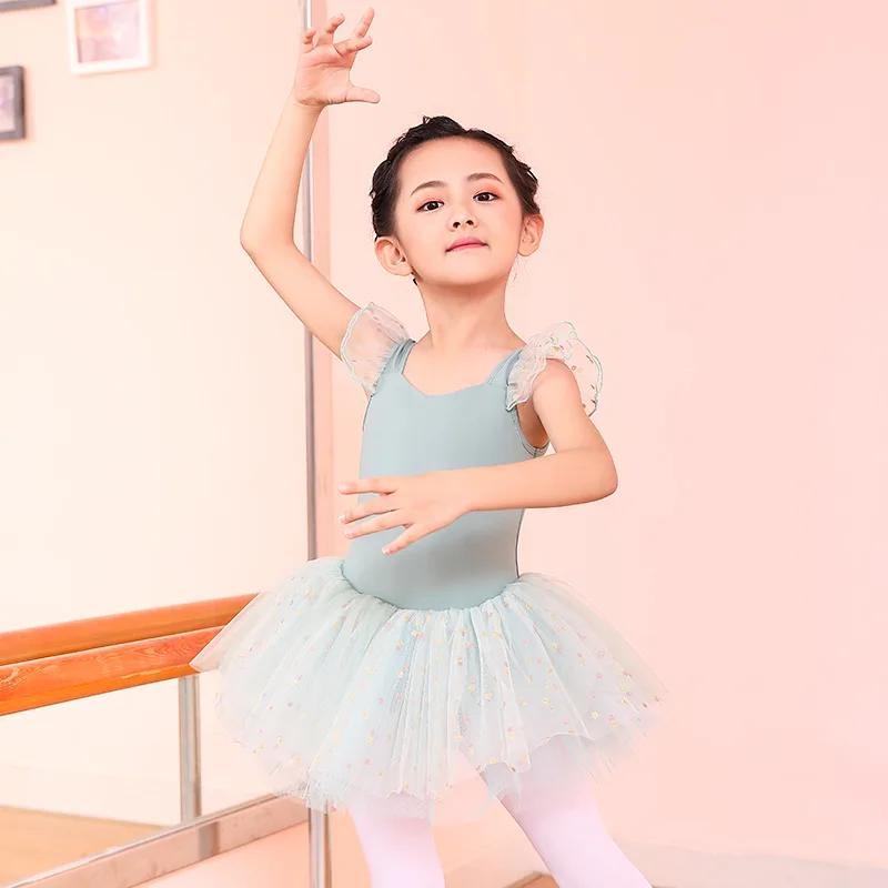 Kids Dresses for Girls Children Fluffy Gauze Skirt Bubble Sleeved One Piece Performance Dance Gymnastics Suit Colorful Spots
Kids Dresses for Girls Children Fluffy Gauze Skirt Bubble Sleeved One Piece Performance Dance Gymnastics Suit Colorful Spots