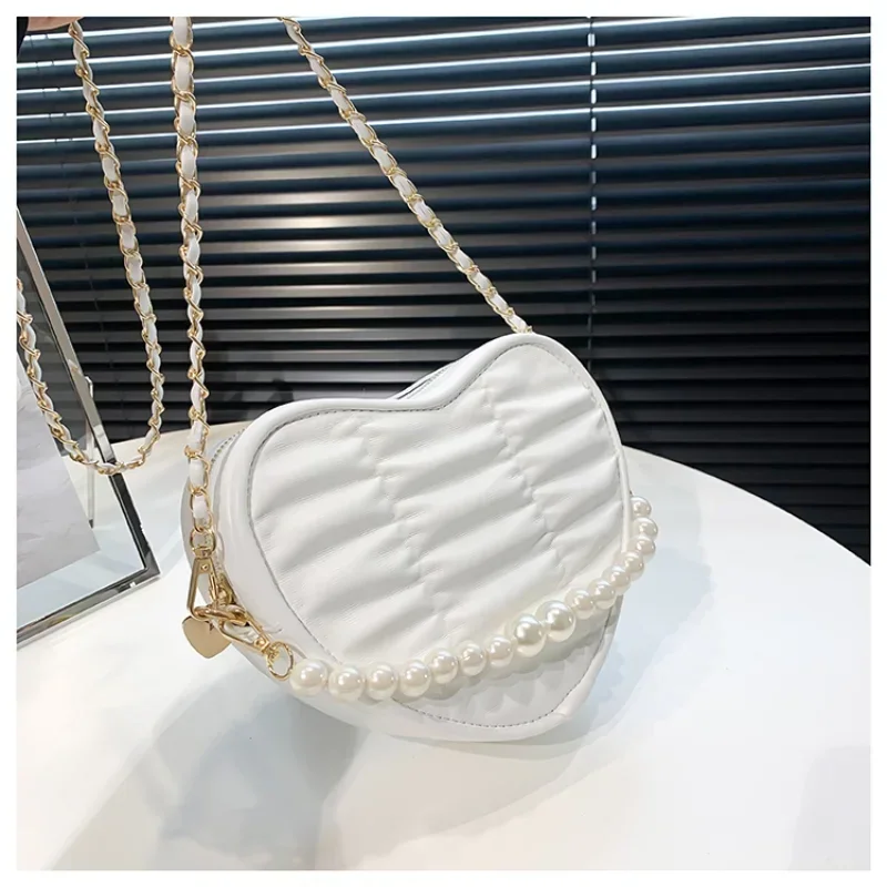 High Quality Chain PU 2024 New Shoulder Bag Solid Color Versatile Fashion Crossbody Bag Soft Trend Simple Minaudiere Handbag
High Quality Chain PU 2024 New Shoulder Bag Solid Color Versatile Fashion Crossbody Bag Soft Trend Simple Minaudiere Handbag