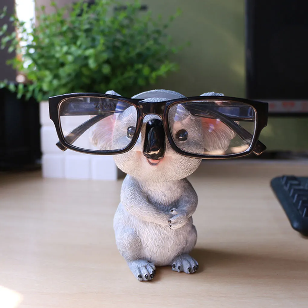 Креативная подставка для солнечных очков Koala, высококачественный полимерный держатель для очков, компактный и легкий размер
Креативная подставка для солнечных очков Koala, высококачественный полимерный держатель для очков, компактный и легкий размер