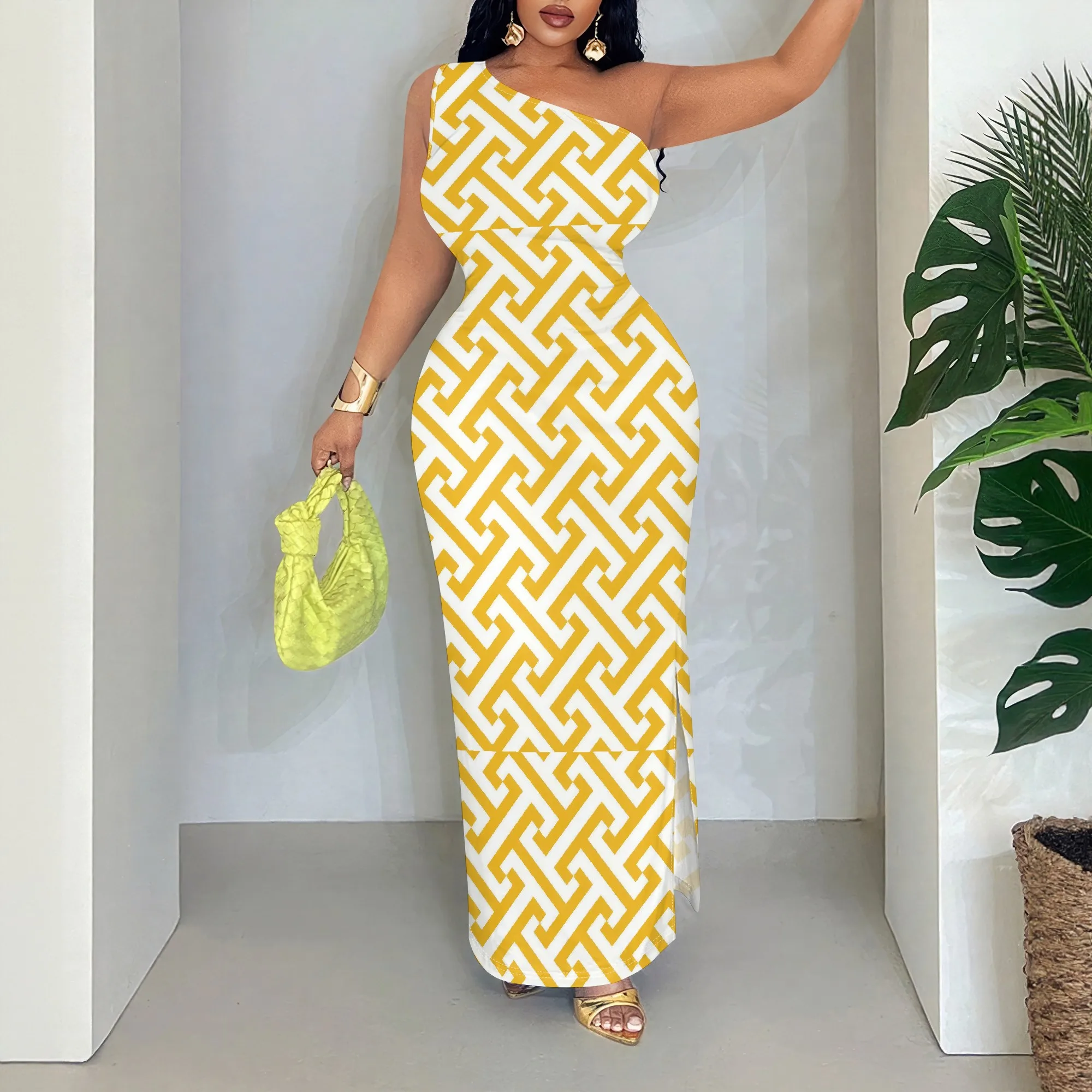 Yellow Maze Print One Shoulder Maxi Dress, Geometric Pattern Sleeveless Evening Gown, Side Split Boho Party Wear for Women S-2XL
Yellow Maze Print One Shoulder Maxi Dress, Geometric Pattern Sleeveless Evening Gown, Side Split Boho Party Wear for Women S-2XL