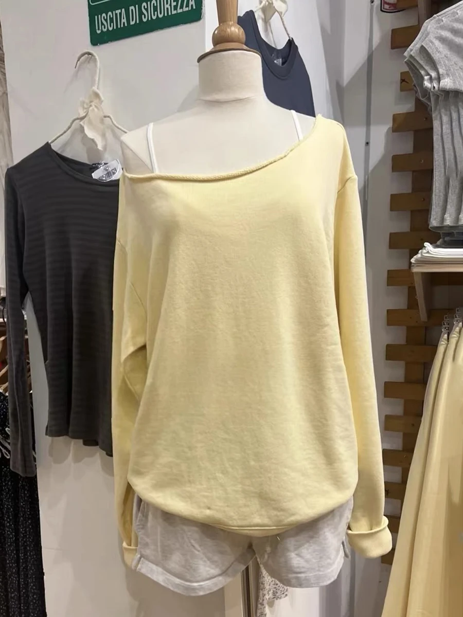 Yellow Slash Neck Loose Sweatshirt Women Autumn Solid Simple Long Sleeve Pullover Tops Fashion Streetwear Oversized Hoodie Y2k
Yellow Slash Neck Loose Sweatshirt Women Autumn Solid Simple Long Sleeve Pullover Tops Fashion Streetwear Oversized Hoodie Y2k