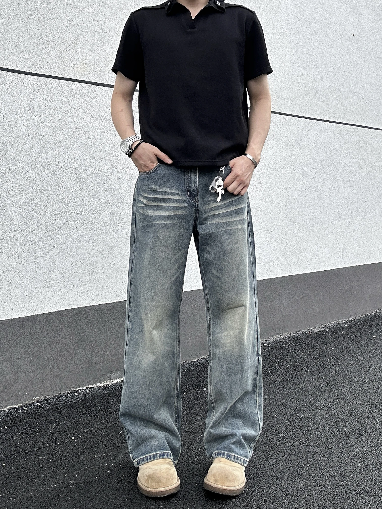 American Vintage Men's Straight Leg Jeans Washed Blue Denim Pants Casual Loose Fit Low Waist Zipper Closure Four Seasons Wear
American Vintage Men's Straight Leg Jeans Washed Blue Denim Pants Casual Loose Fit Low Waist Zipper Closure Four Seasons Wear