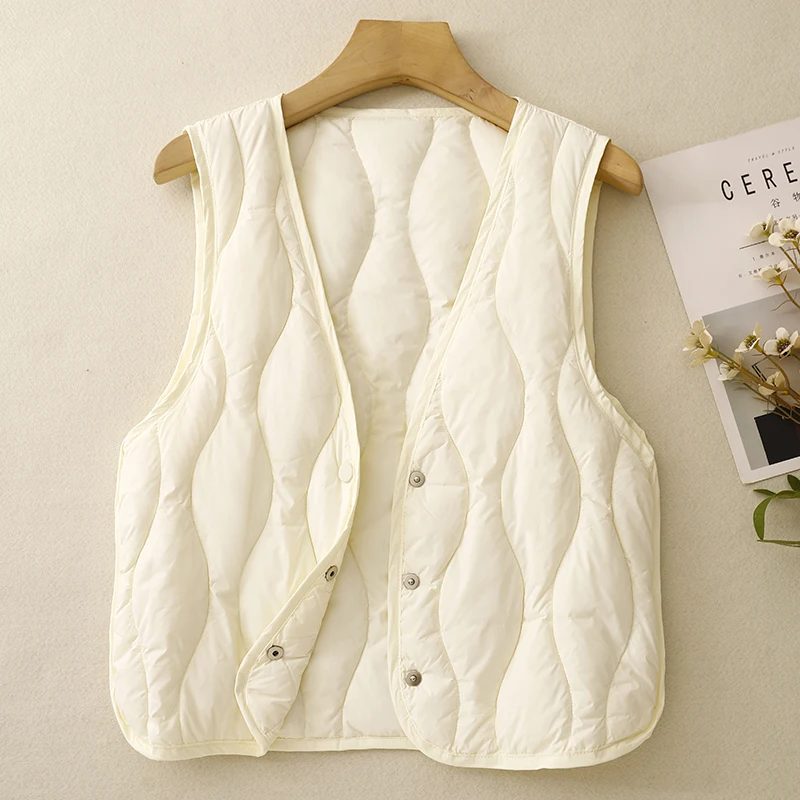 Autumn Winter Lightweight Thin Cotton Vest Warm No Sve V Ne Close Fitting Base Layer Top Women's Faion Outerwear
Autumn Winter Lightweight Thin Cotton Vest Warm No Sve V Ne Close Fitting Base Layer Top Women's Faion Outerwear