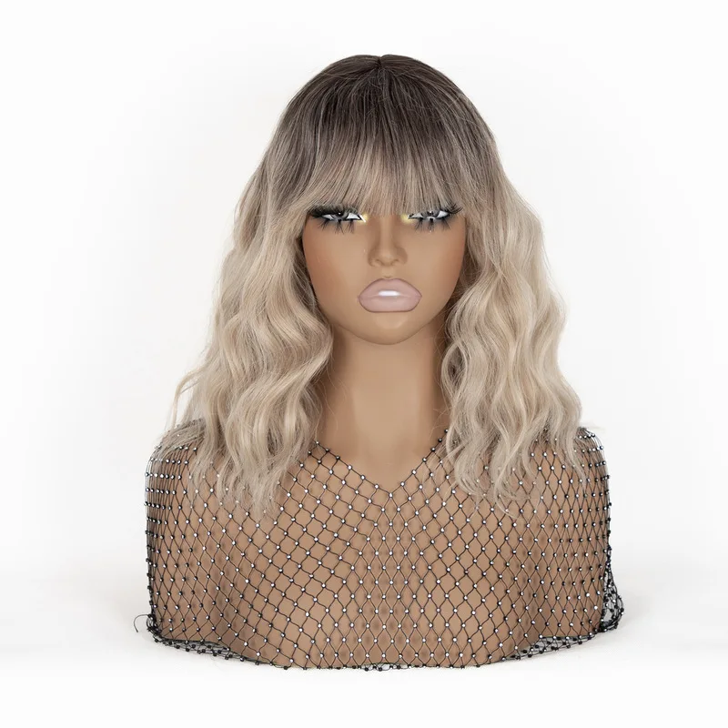 Cross-border brown-gold gradient medium-long curly hair wig, high-temperature fiber, water wave pattern, European and American s
Cross-border brown-gold gradient medium-long curly hair wig, high-temperature fiber, water wave pattern, European and American s