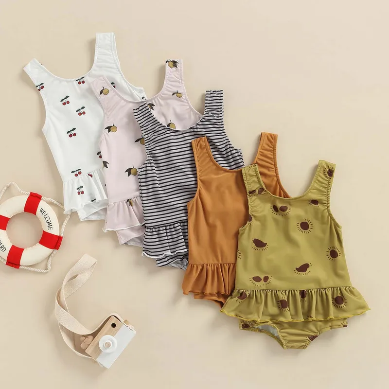 RUEWEY 6 Months to 3 Years Baby Girl Swimwear Infant Stripe / Solid Color / Print Pattern Sleeveless Round Neck Bathing Suit
RUEWEY 6 Months to 3 Years Baby Girl Swimwear Infant Stripe / Solid Color / Print Pattern Sleeveless Round Neck Bathing Suit