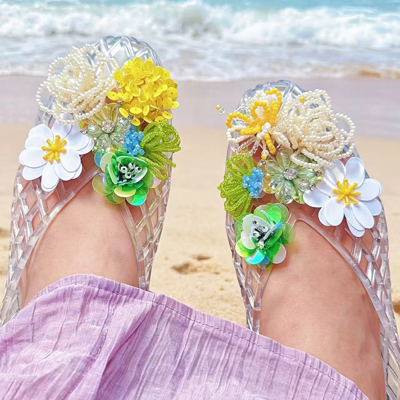 Korean Style Niche Women's Flat Bottomed Hollow Shoes Breathable Round Toe Hole Shoes Versatile 3D Shoe Flower Beach Sandals
Korean Style Niche Women's Flat Bottomed Hollow Shoes Breathable Round Toe Hole Shoes Versatile 3D Shoe Flower Beach Sandals