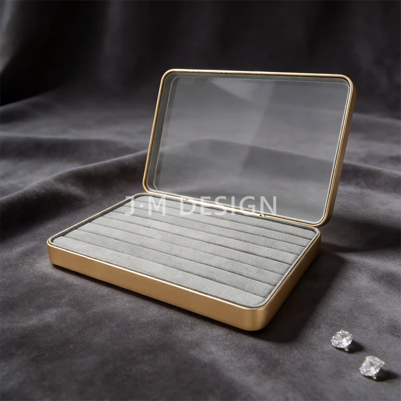 2 pcs/lot Luxury Aluminum Frame Jewelry Display Tray with Clear Acrylic Lid for Boutique Showcase Retail Display Collection
2 pcs/lot Luxury Aluminum Frame Jewelry Display Tray with Clear Acrylic Lid for Boutique Showcase Retail Display Collection